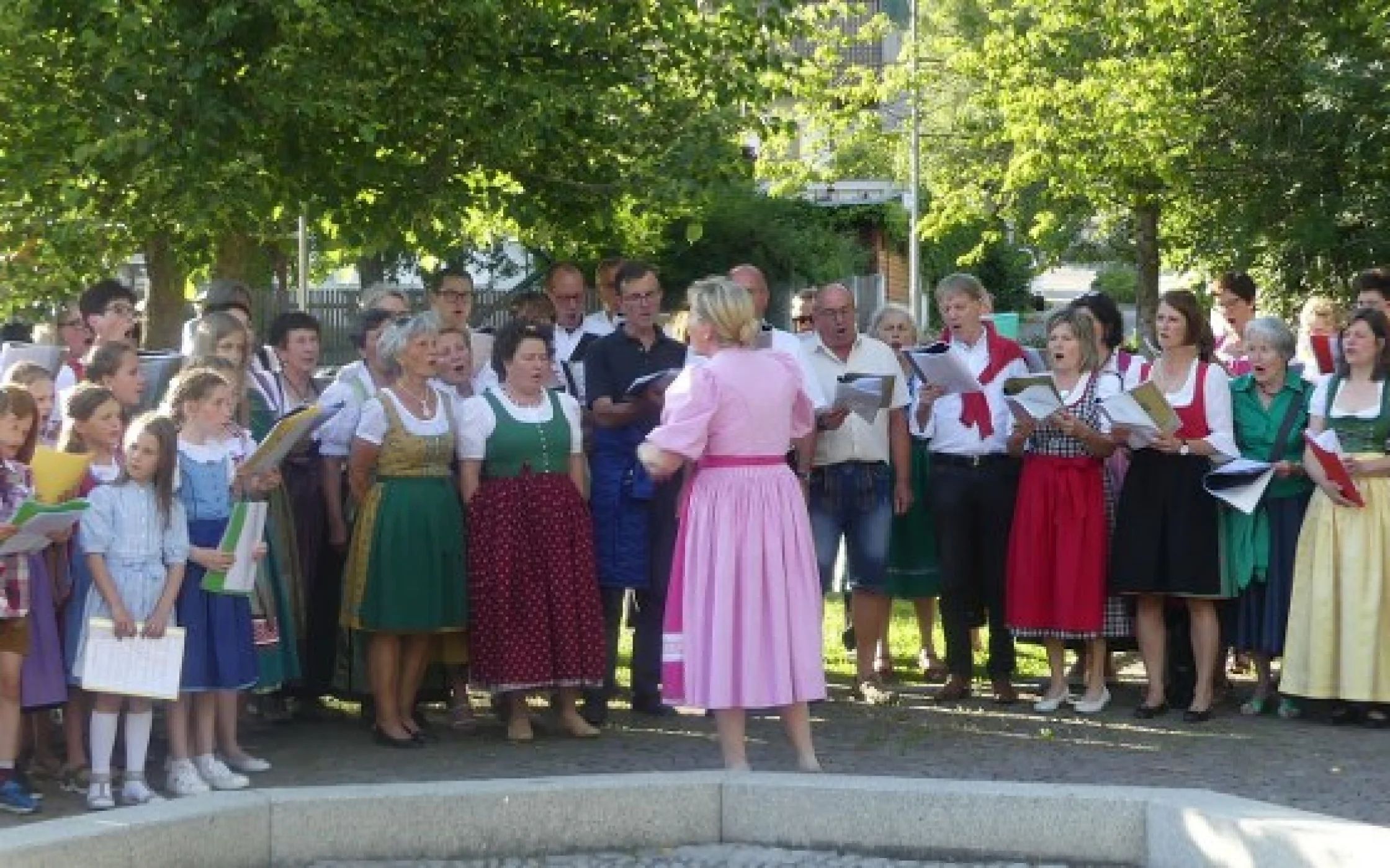singen10 2_800x349.jpg